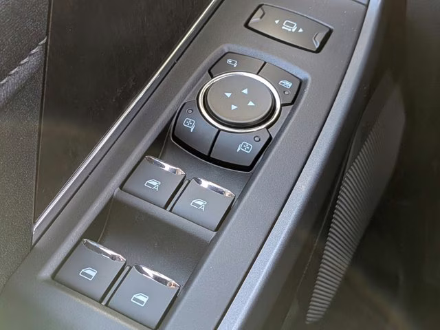 2026 Avalanche Ford Super Duty F-350 SRW LARIAT 4X4 Truck