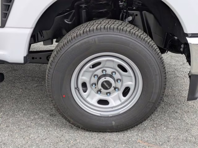 2026 Oxford White Ford Super Duty F-250 SRW XL 4X4 Truck