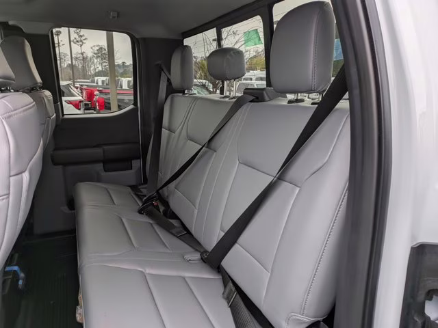 2026 Oxford White Ford Super Duty F-250 SRW XL 4X4 Truck