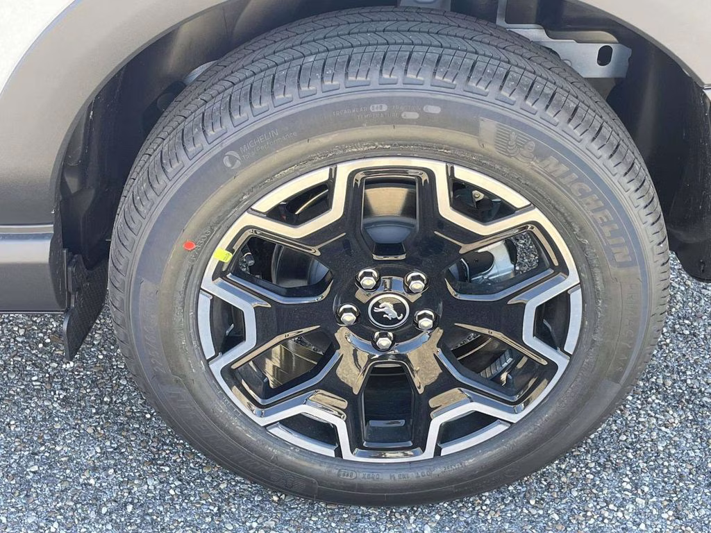 2026 Oxford White Ford Bronco Sport Outer Banks 4X4 SUV