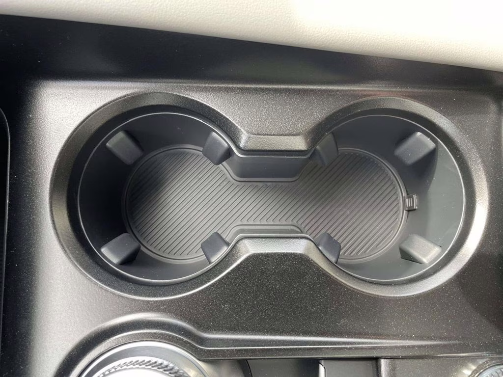 2026 Star White Metallic Tri-Coat Ford Explorer Active 4X4 SUV