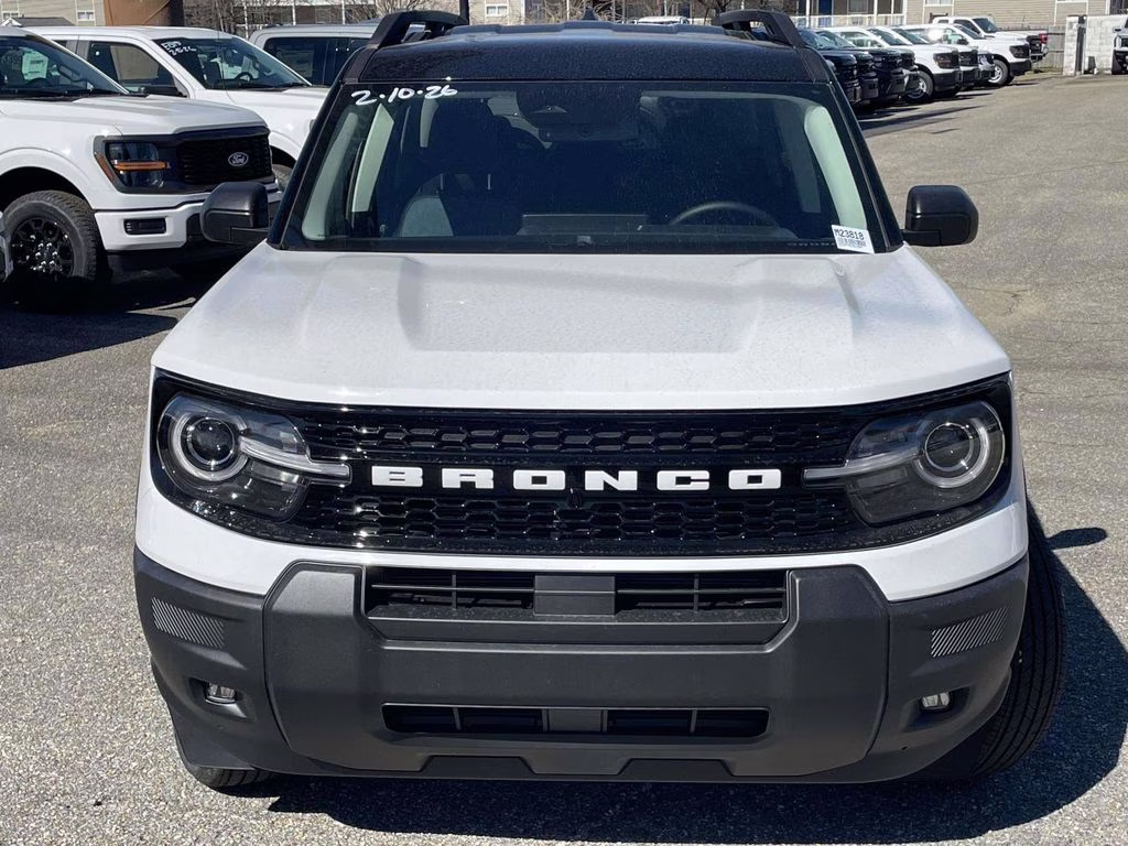 2026 Oxford White Ford Bronco Sport Outer Banks 4X4 SUV