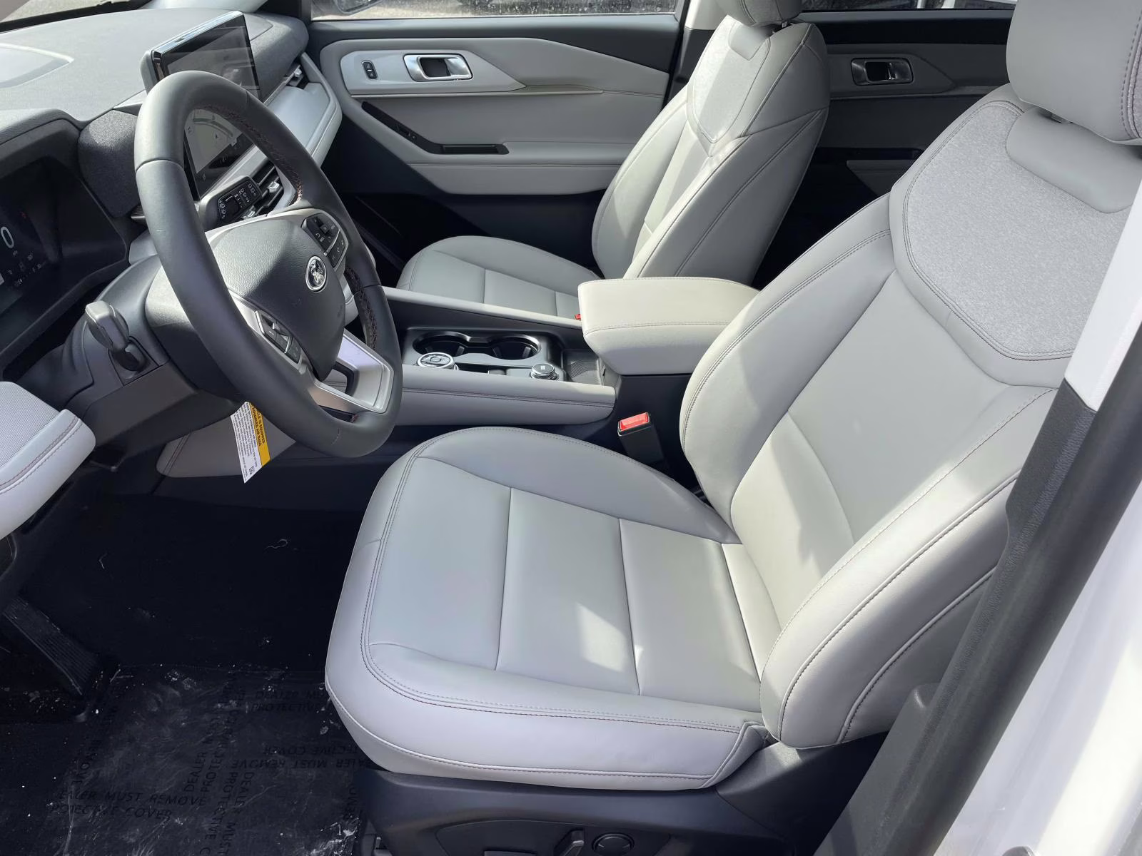 2026 Star White Metallic Tri-Coat Ford Explorer Active 4X4 SUV