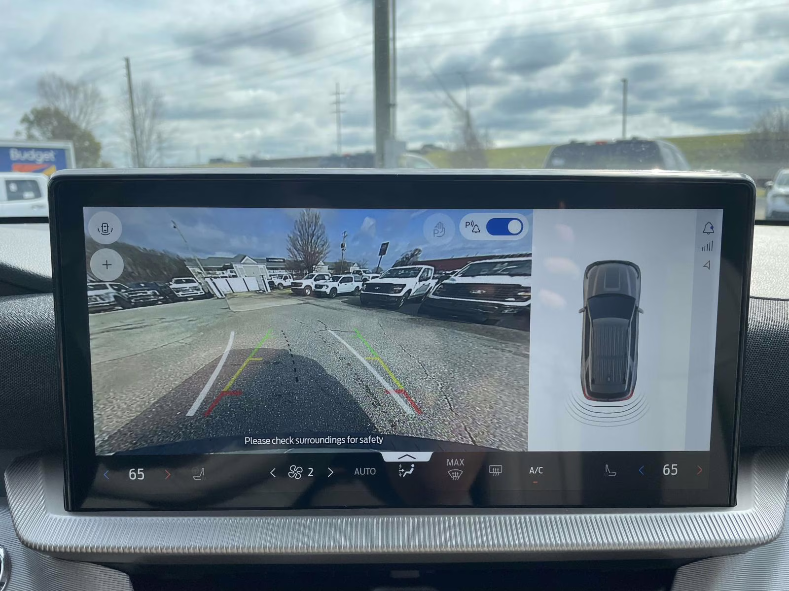 2026 Star White Metallic Tri-Coat Ford Explorer Active 4X4 SUV