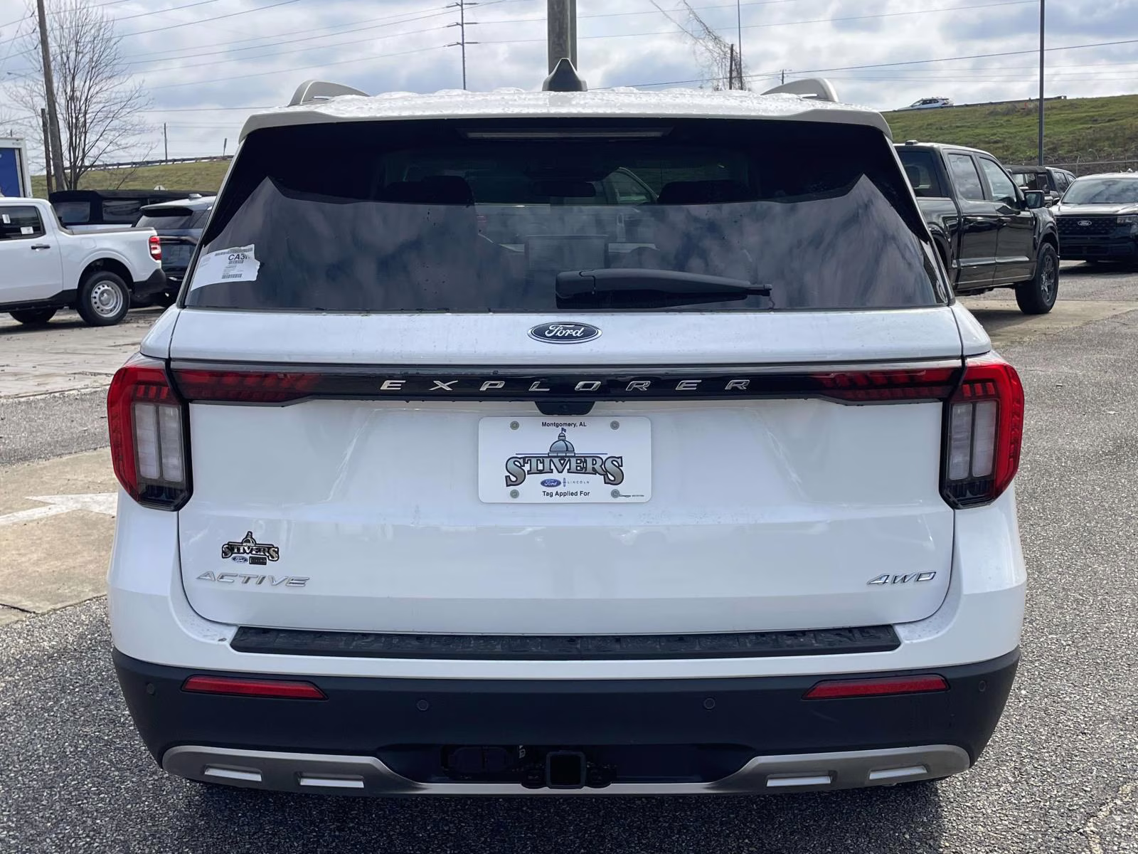 2026 Star White Metallic Tri-Coat Ford Explorer Active 4X4 SUV