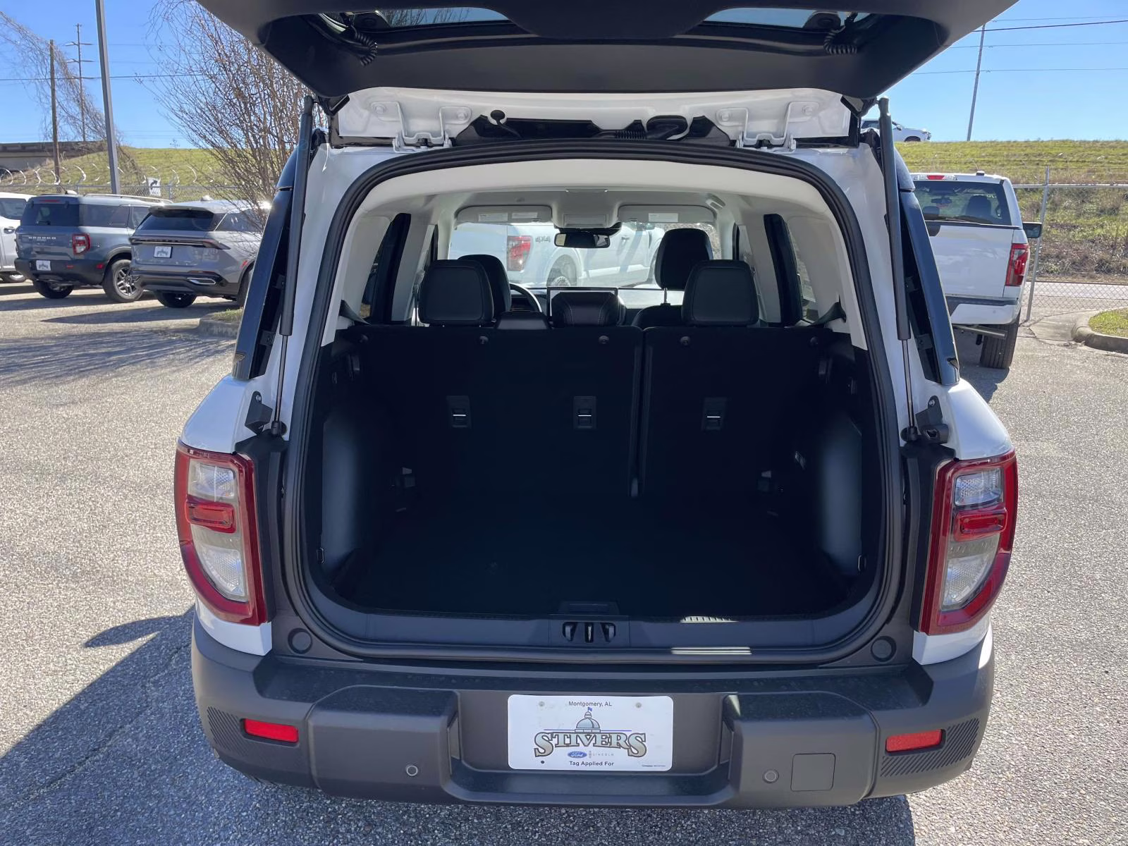 2026 Oxford White Ford Bronco Sport Outer Banks 4X4 SUV