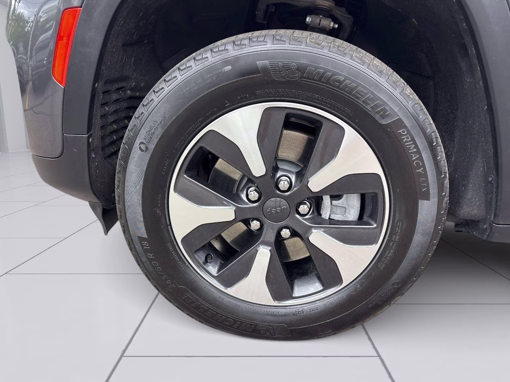 2023 Baltic Gray Metallic Clearcoat Jeep Grand Cherokee 4xe 4X4 SUV