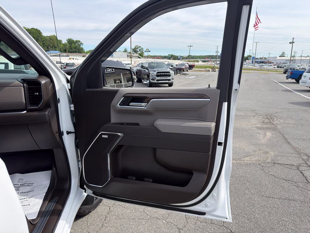 2025 Summit White Chevrolet Silverado LT Trail Boss 4X4 Truck