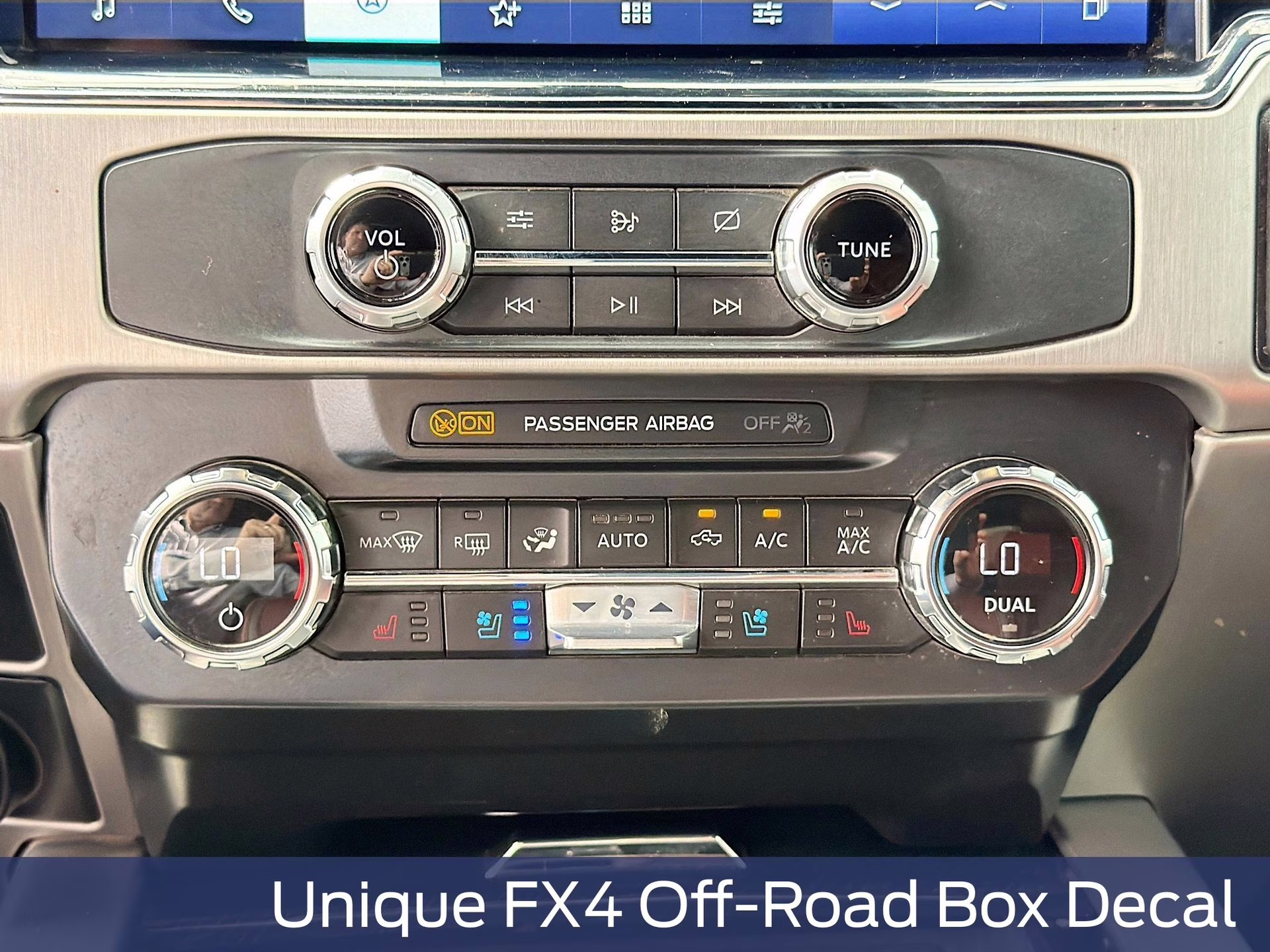 2022 Antimatter Blue Metallic Ford Super Duty F-250 SRW Platinum 4X4 Truck