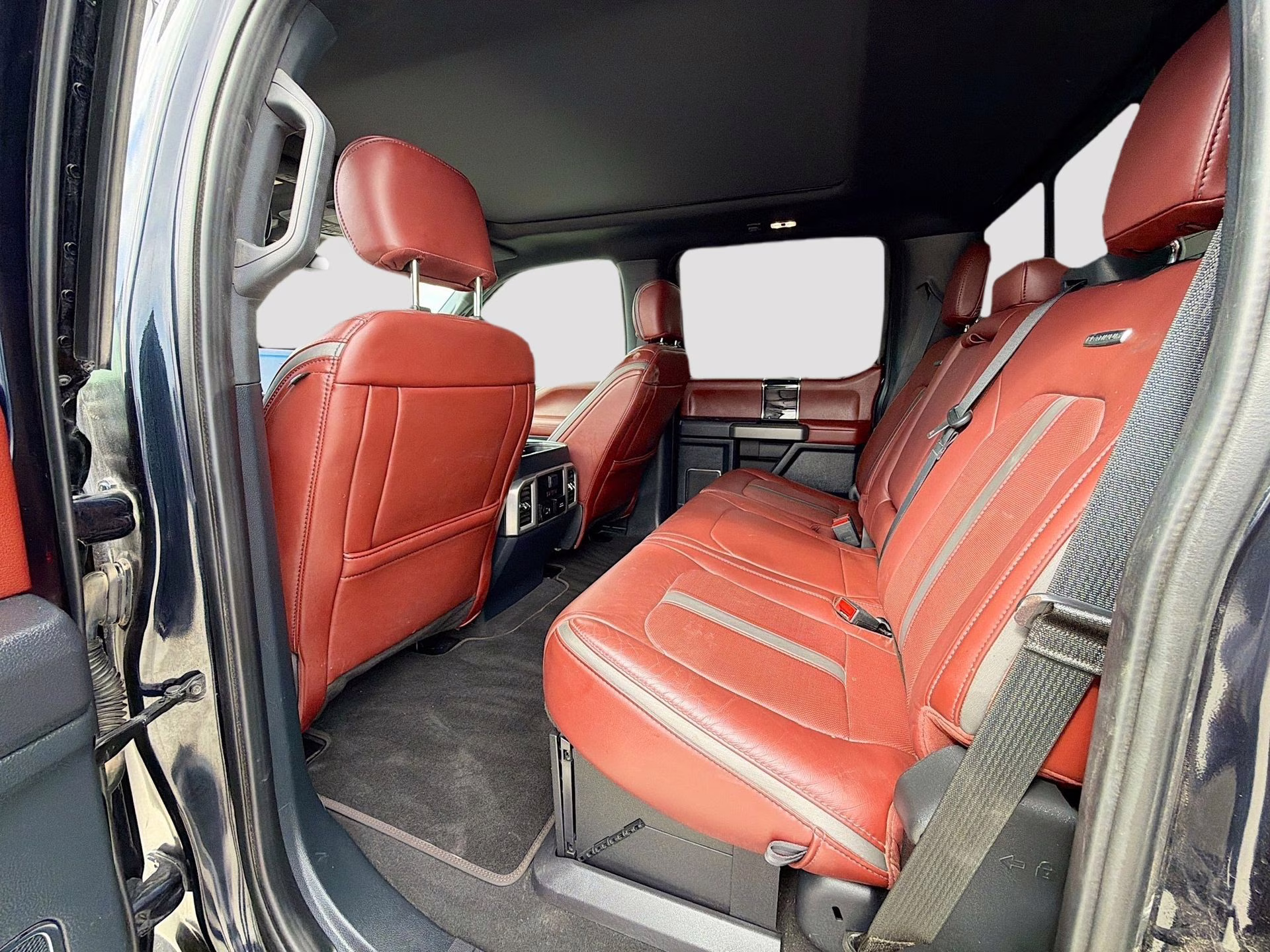 2022 Antimatter Blue Metallic Ford Super Duty F-250 SRW Platinum 4X4 Truck