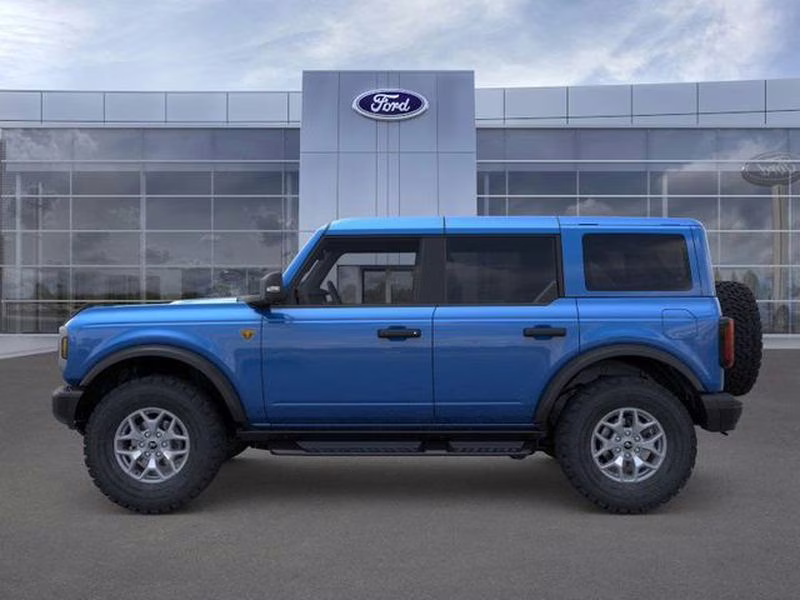 2025 Velocity Blue Metallic Ford Bronco Badlands 4X4 SUV