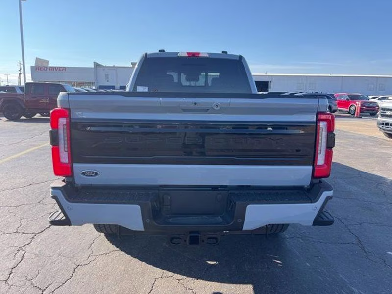 2026 Glacier Gray Metallic Tri-Coat Ford Super Duty F-250 SRW Platinum 4X4 Truck