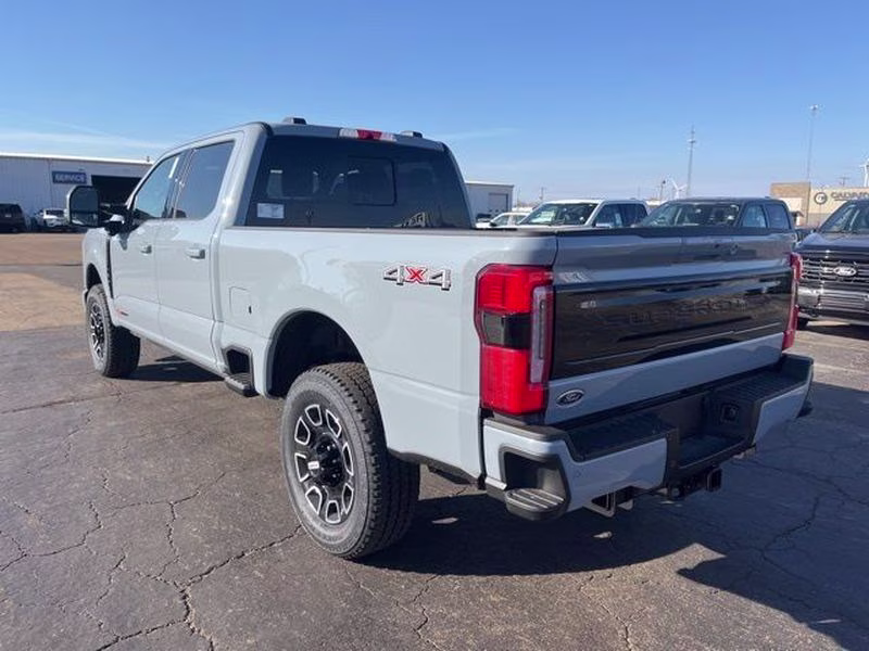 2026 Glacier Gray Metallic Tri-Coat Ford Super Duty F-250 SRW Platinum 4X4 Truck