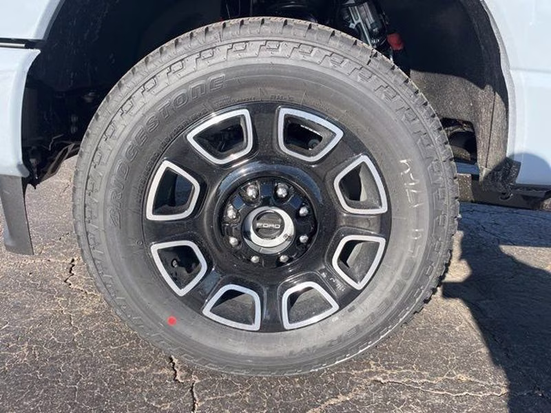 2026 Glacier Gray Metallic Tri-Coat Ford Super Duty F-250 SRW Platinum 4X4 Truck