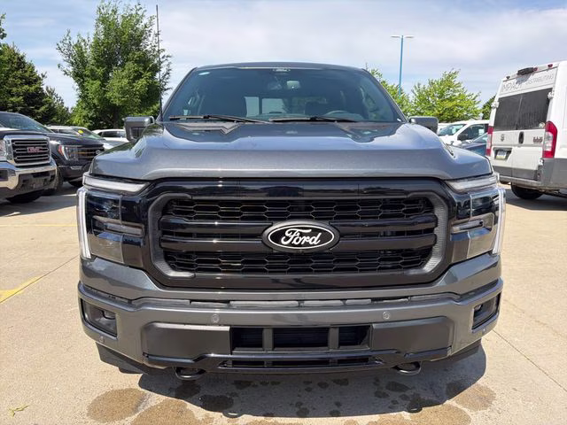 2025 Gray Metallic Ford F-150 Lariat 4X4 Truck