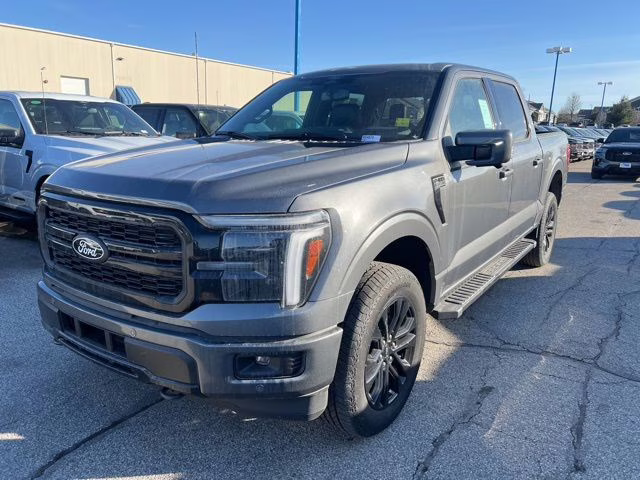 2025 Gray Metallic Ford F-150 Lariat 4X4 Truck