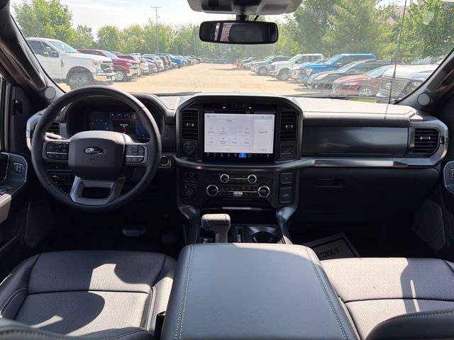 2025 Gray Metallic Ford F-150 Lariat 4X4 Truck