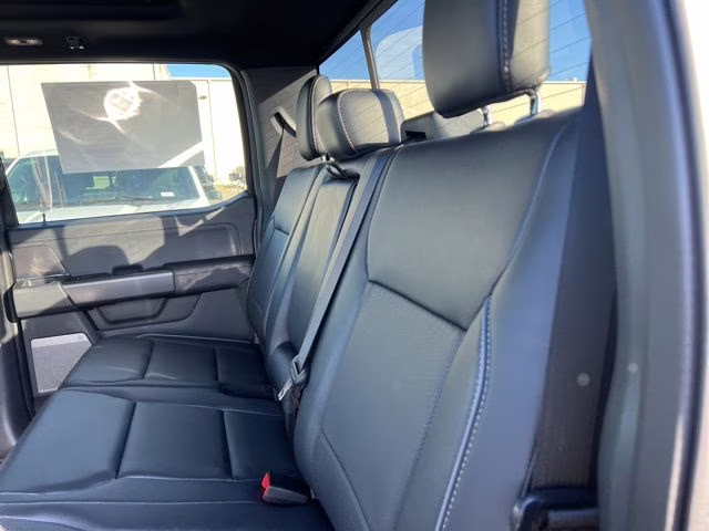 2025 Gray Metallic Ford F-150 Lariat 4X4 Truck