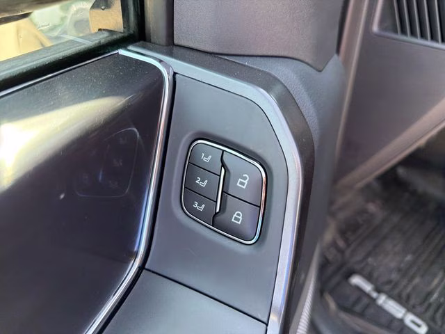 2025 Gray Metallic Ford F-150 Lariat 4X4 Truck