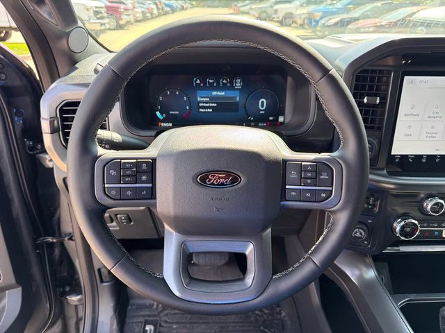 2025 Gray Metallic Ford F-150 Lariat 4X4 Truck