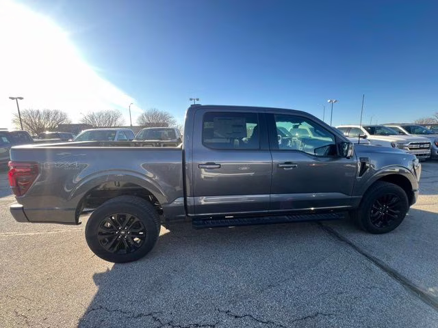 2025 Gray Metallic Ford F-150 Lariat 4X4 Truck