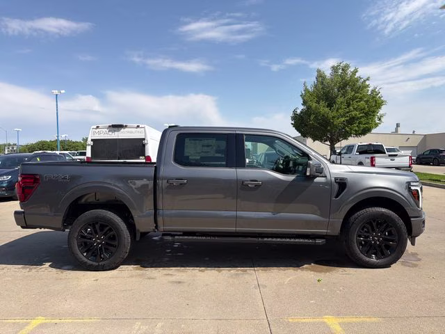 2025 Gray Metallic Ford F-150 Lariat 4X4 Truck