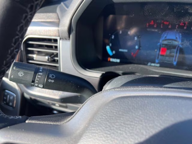 2025 Gray Metallic Ford F-150 Lariat 4X4 Truck