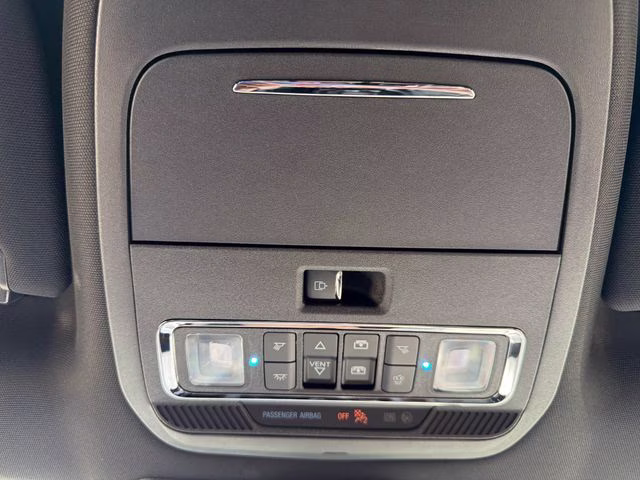 2025 Gray Metallic Ford F-150 Lariat 4X4 Truck