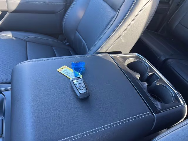 2025 Gray Metallic Ford F-150 Lariat 4X4 Truck