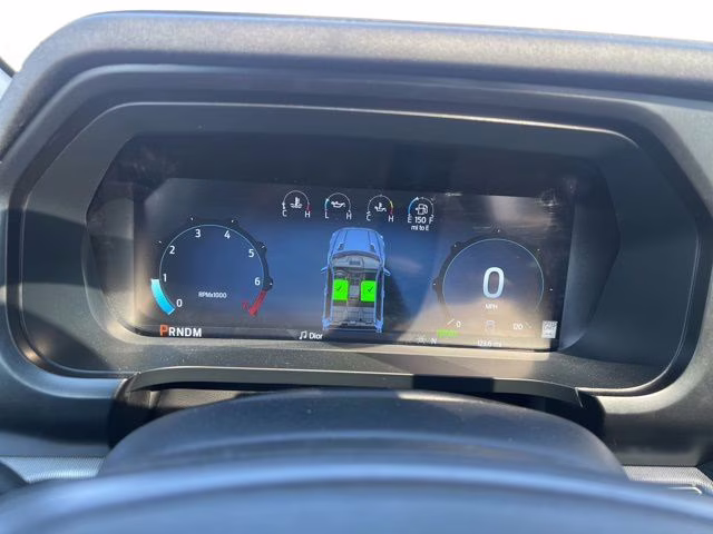 2025 White Metallic Ford F-150 Lariat 4X4 Truck