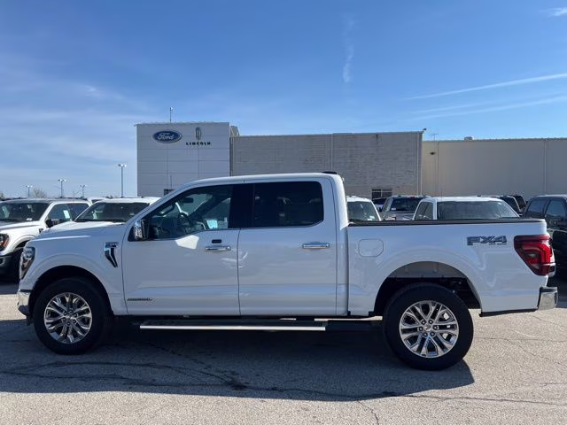 2025 White Metallic Ford F-150 Lariat 4X4 Truck