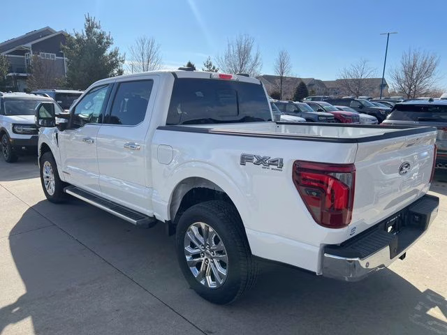 2025 White Metallic Ford F-150 Lariat 4X4 Truck
