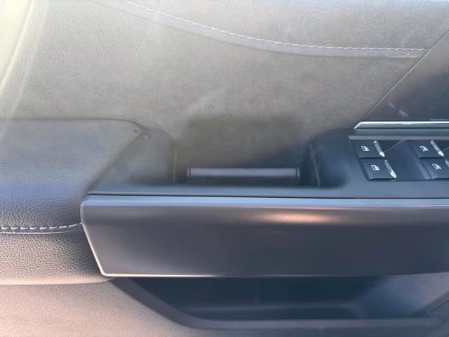 2025 Silver Metallic Ford F-150 Lariat 4X4 Truck