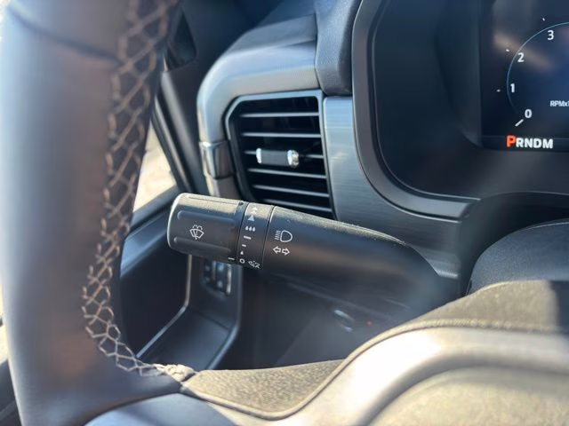 2025 Silver Metallic Ford F-150 Lariat 4X4 Truck