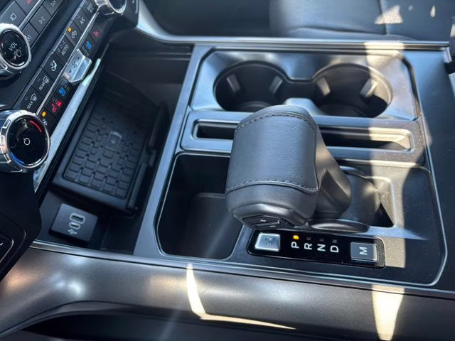 2025 Silver Metallic Ford F-150 Lariat 4X4 Truck