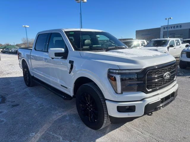 2025 White Metallic Ford F-150 Lariat 4X4 Truck