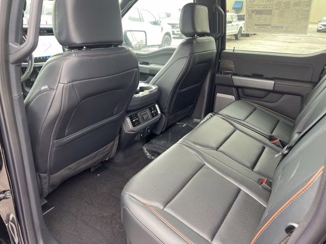 2025 Black Metallic Ford F-150 Lariat 4X4 Truck