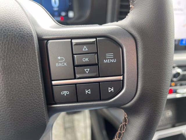 2025 Black Metallic Ford F-150 Lariat 4X4 Truck