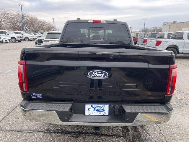 2025 Black Metallic Ford F-150 Lariat 4X4 Truck