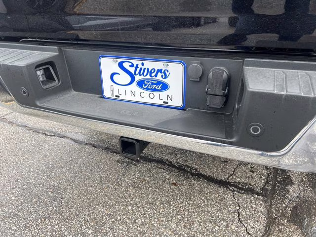 2025 Black Metallic Ford F-150 Lariat 4X4 Truck