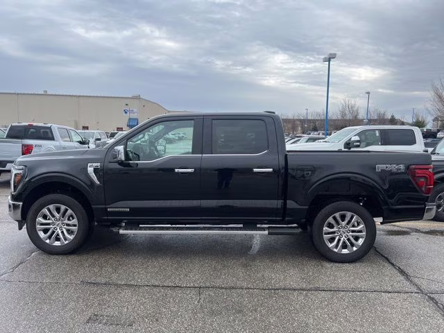 2025 Black Metallic Ford F-150 Lariat 4X4 Truck