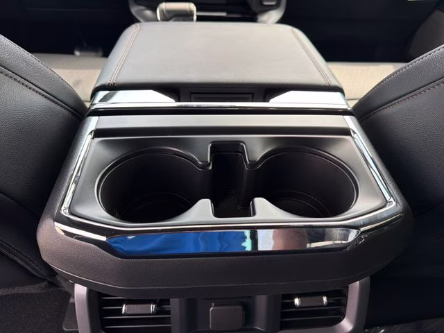 2025 Black Metallic Ford F-150 Lariat 4X4 Truck