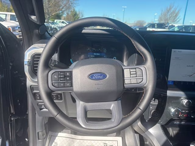 2025 Black Metallic Ford F-150 Lariat 4X4 Truck