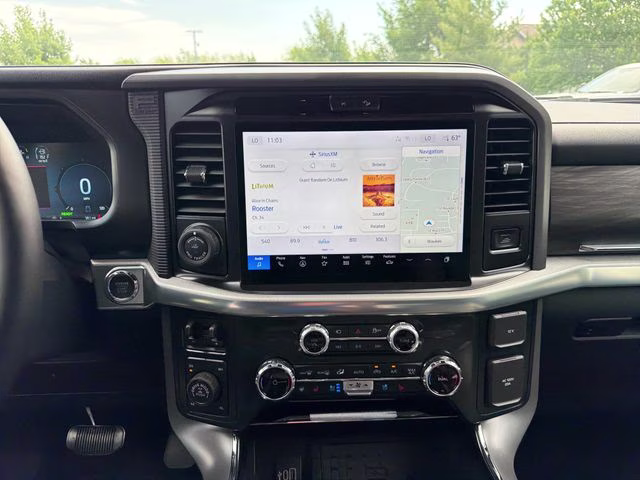 2025 Black Metallic Ford F-150 Lariat 4X4 Truck