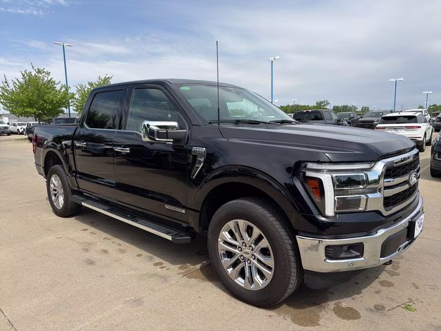 2025 Black Metallic Ford F-150 Lariat 4X4 Truck