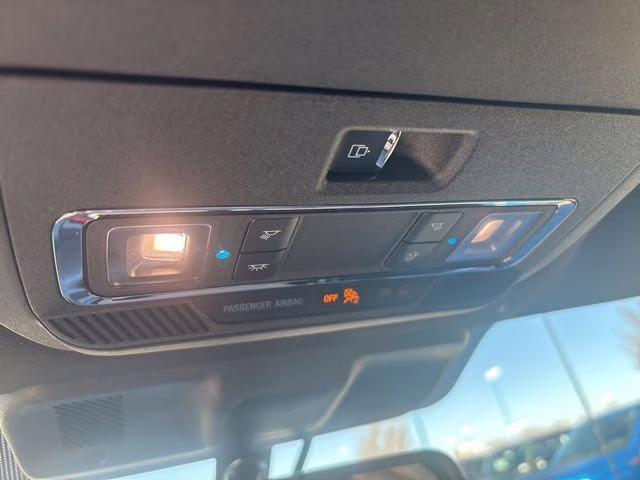 2025 Black Metallic Ford F-150 Lariat 4X4 Truck