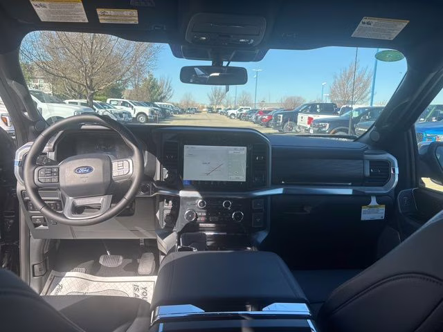 2025 Black Metallic Ford F-150 Lariat 4X4 Truck