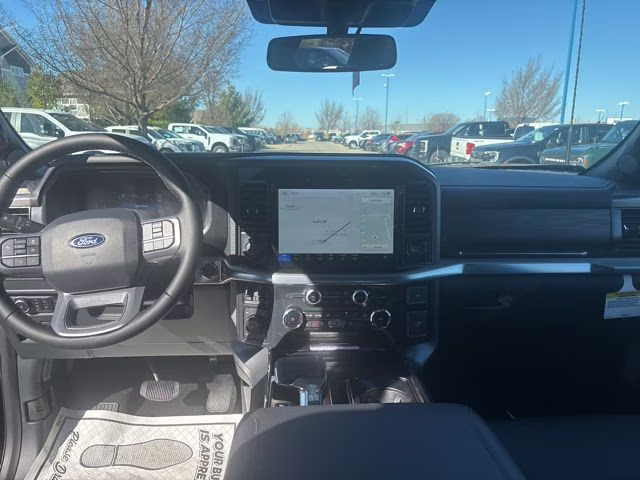 2025 Black Metallic Ford F-150 Lariat 4X4 Truck