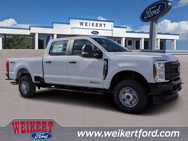 2026 Oxford White Ford Super Duty F-350 SRW XL 4X4 Truck