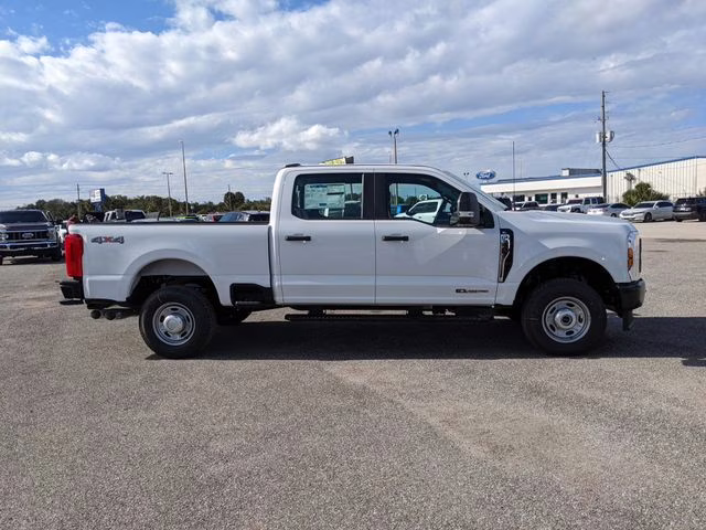 2026 Oxford White Ford Super Duty F-350 SRW XL 4X4 Truck